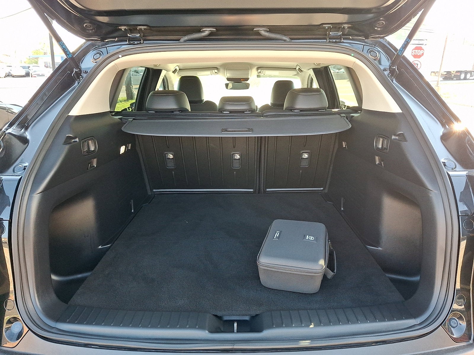 2025 Mazda Mazda CX-50 2.5 S Select Package