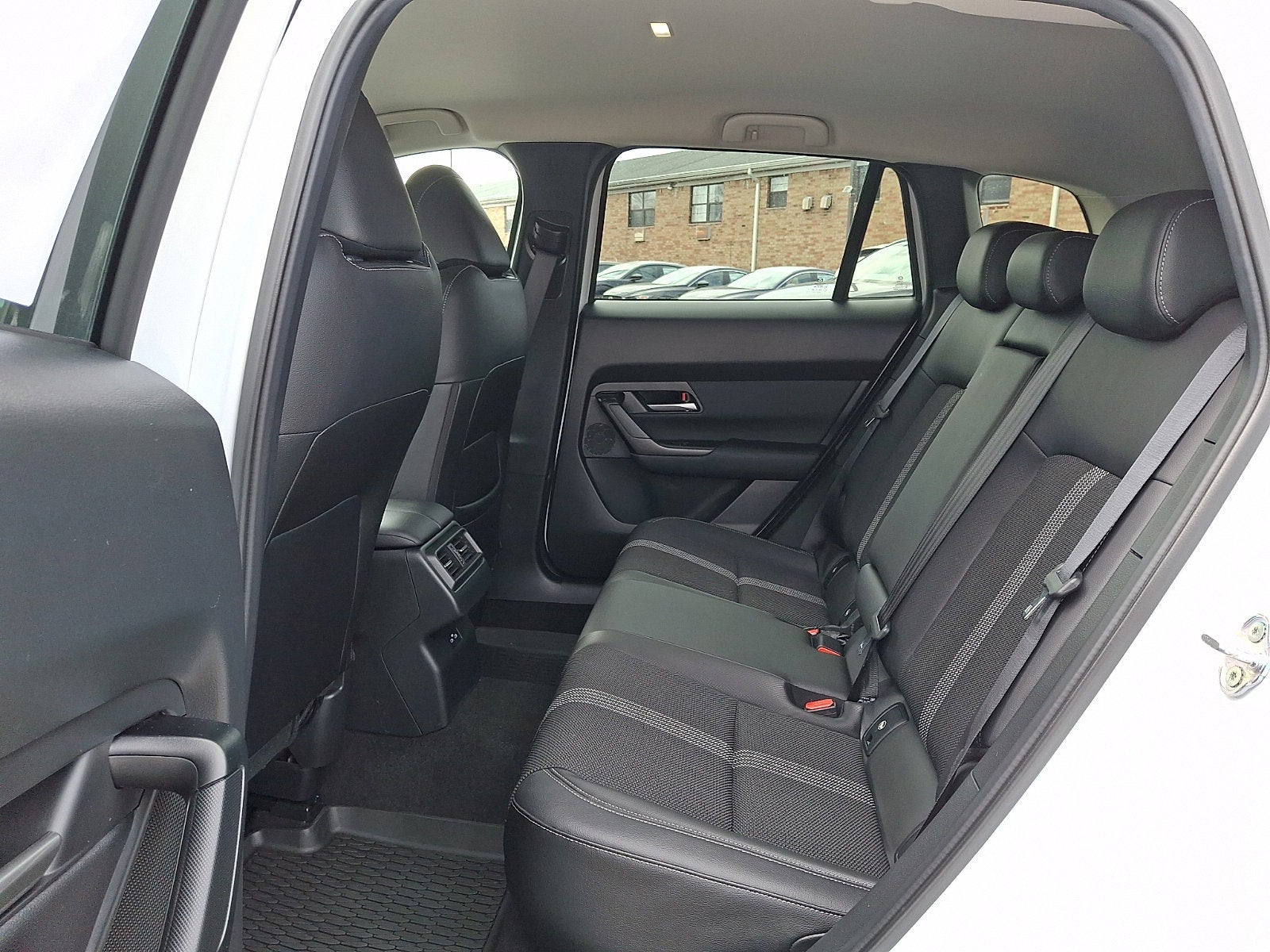 2025 Mazda Mazda CX-50 2.5 S Preferred Package