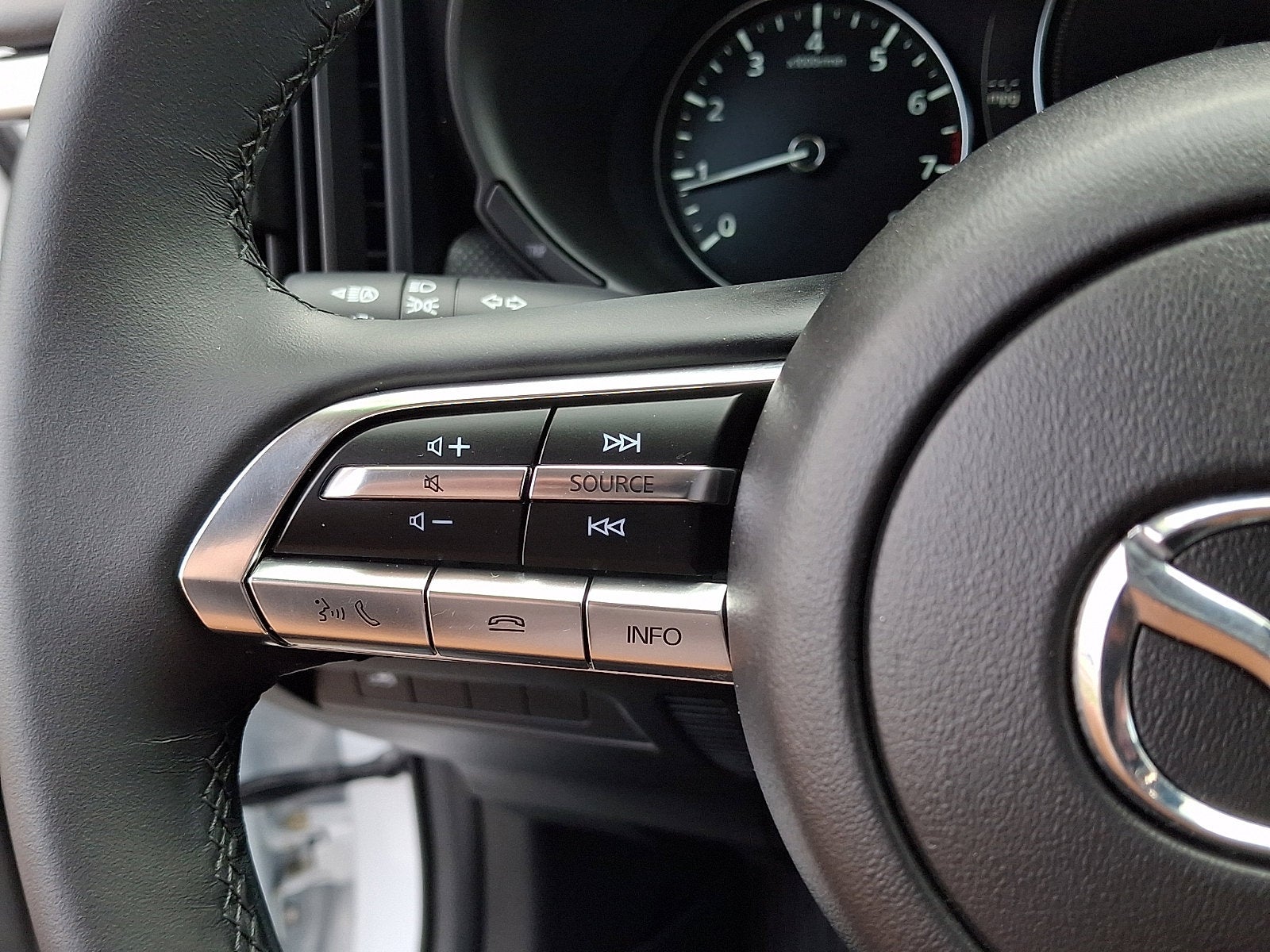 2025 Mazda Mazda CX-50 2.5 S Preferred Package