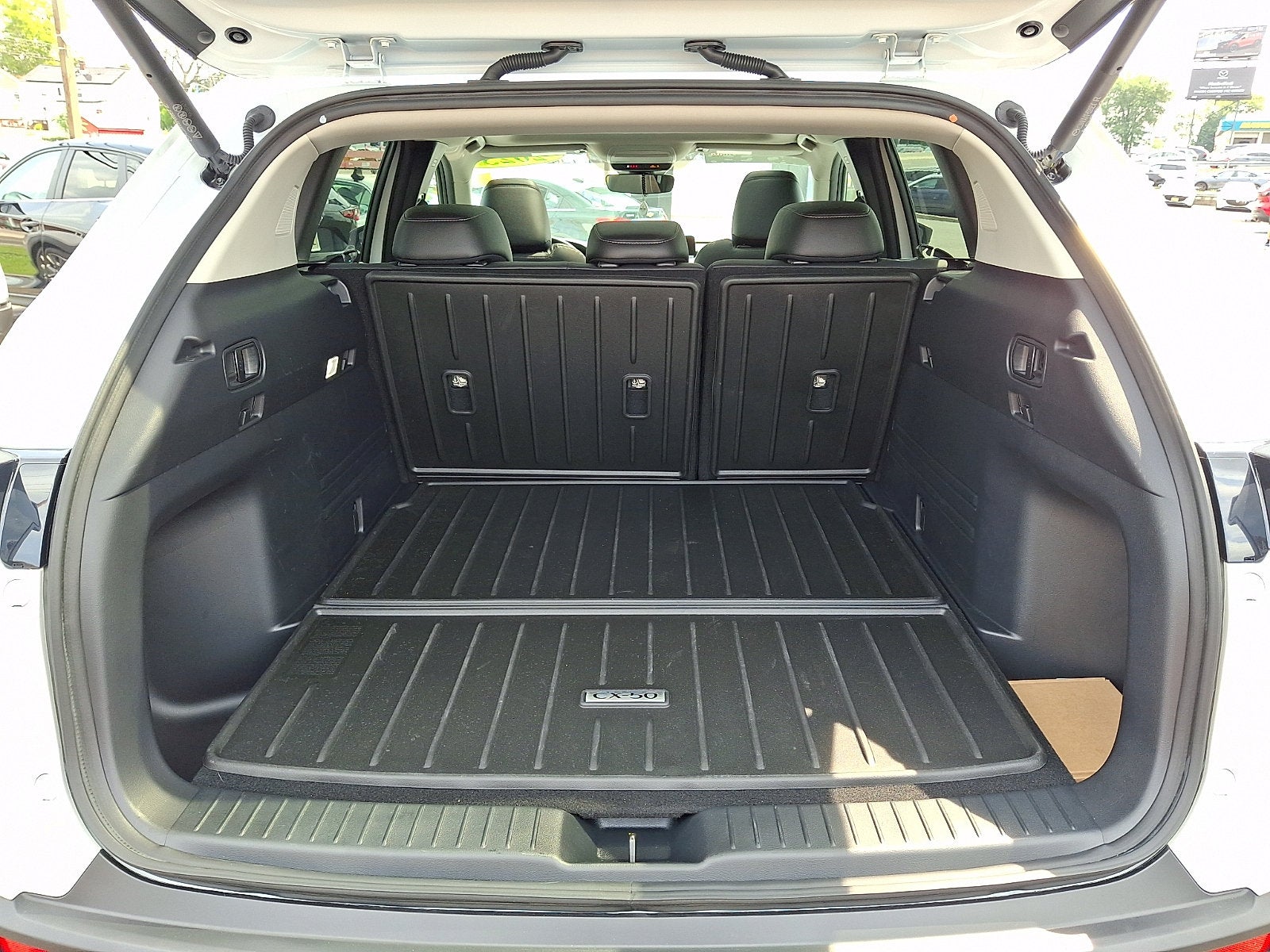 2025 Mazda Mazda CX-50 2.5 S Premium Package