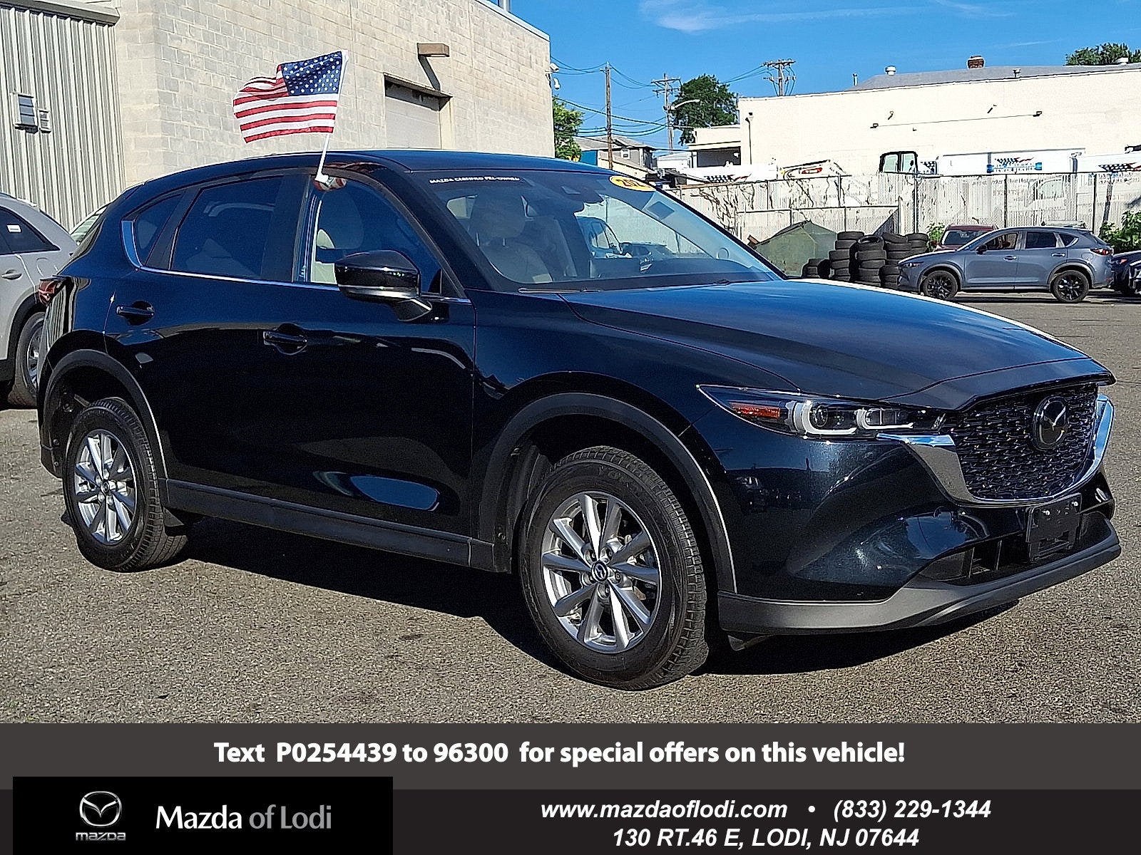2023 Mazda CX-5 S Select Package Auto AWD's photo