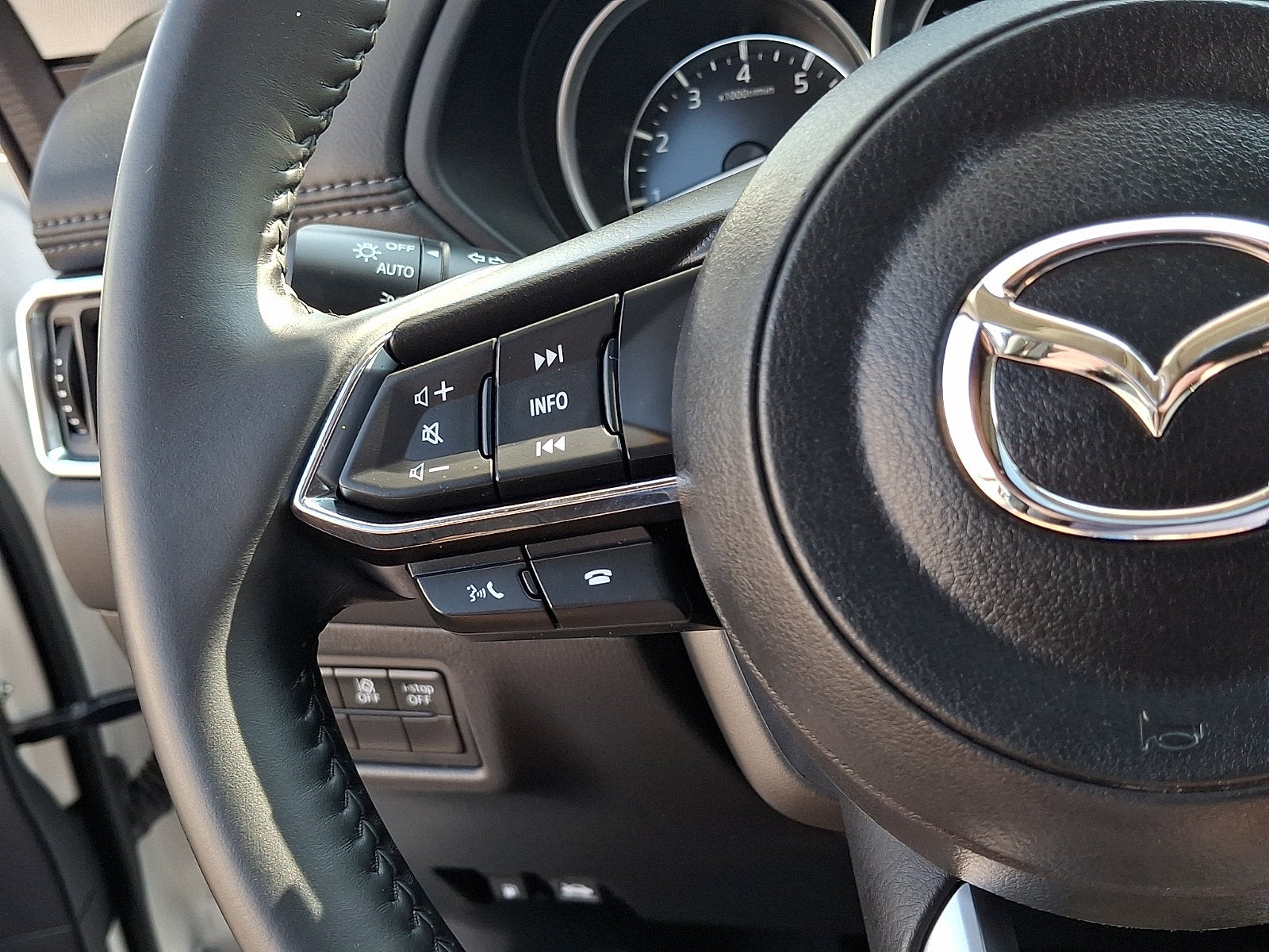2024 Mazda Mazda CX-5 2.5 S Preferred Package
