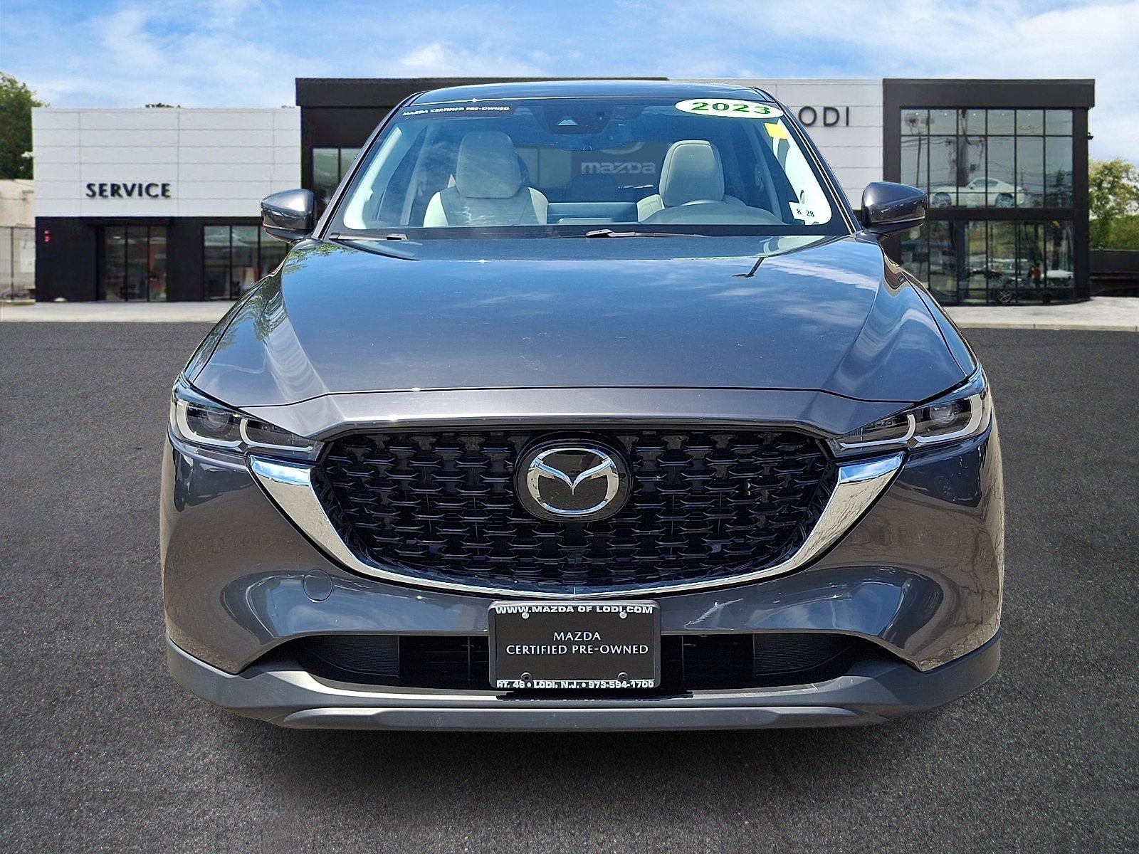 Vehicle Image 2