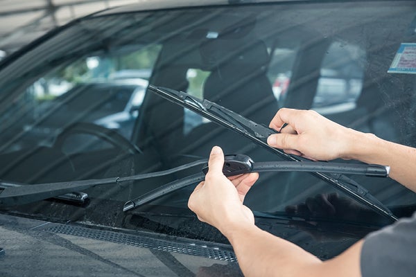 Wiper Blade Installation